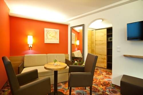 Hotel Photo 9