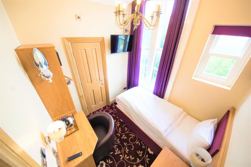Hotel Photo 6