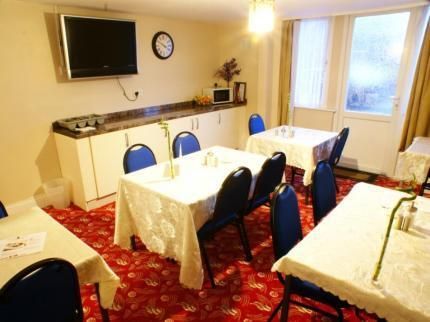 Hotel Photo 8