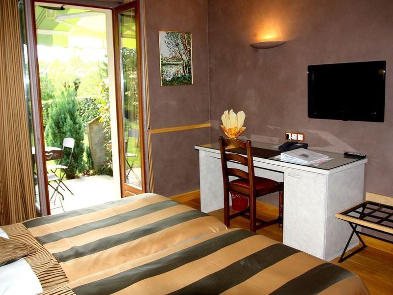 Hotel Photo 11