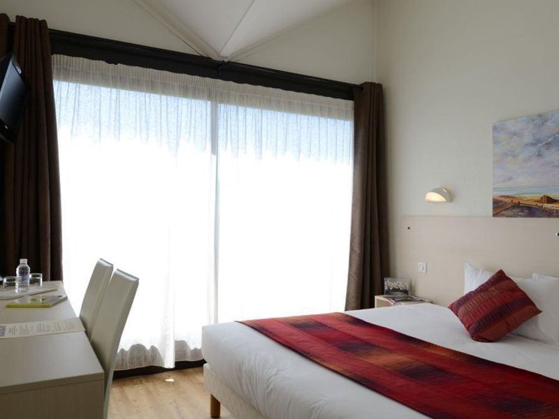 Hotel Photo 3