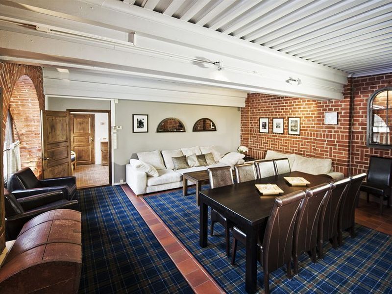 Hotel Photo 16