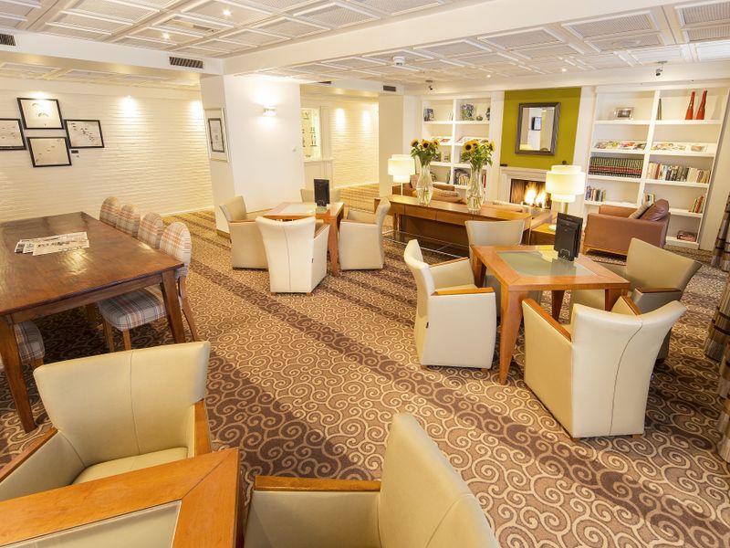 Hotel Photo 6