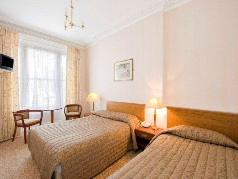 Hotel Photo 5