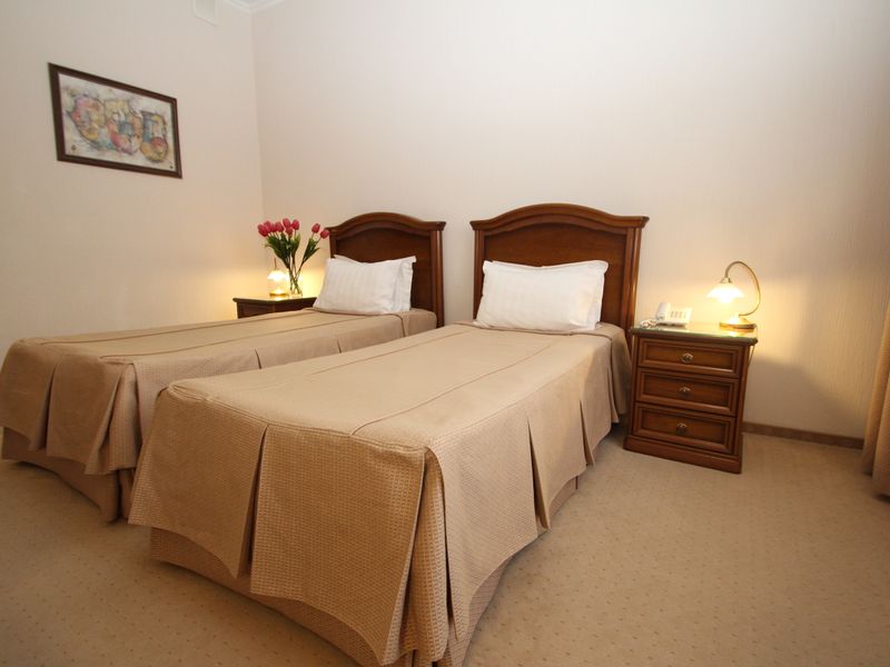 Hotel Photo 1