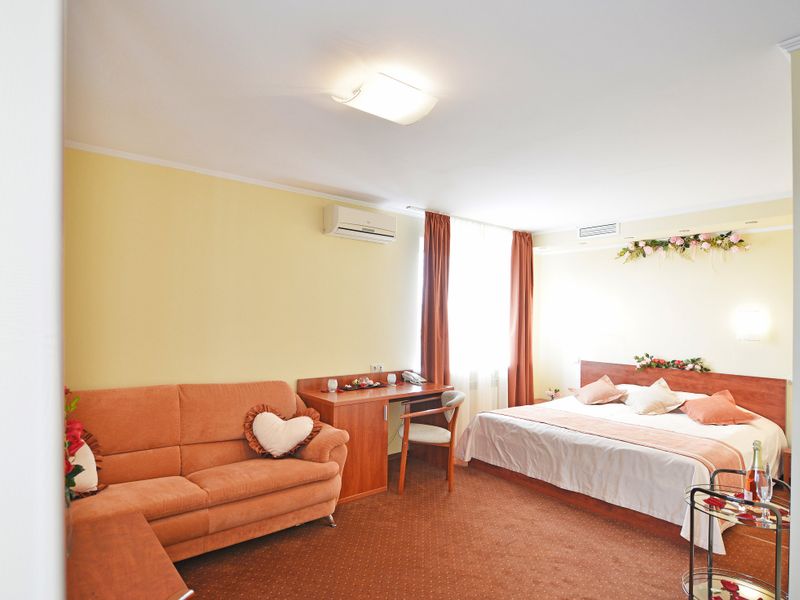 Hotel Photo 8