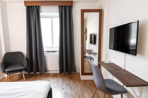 Hotel Photo 1