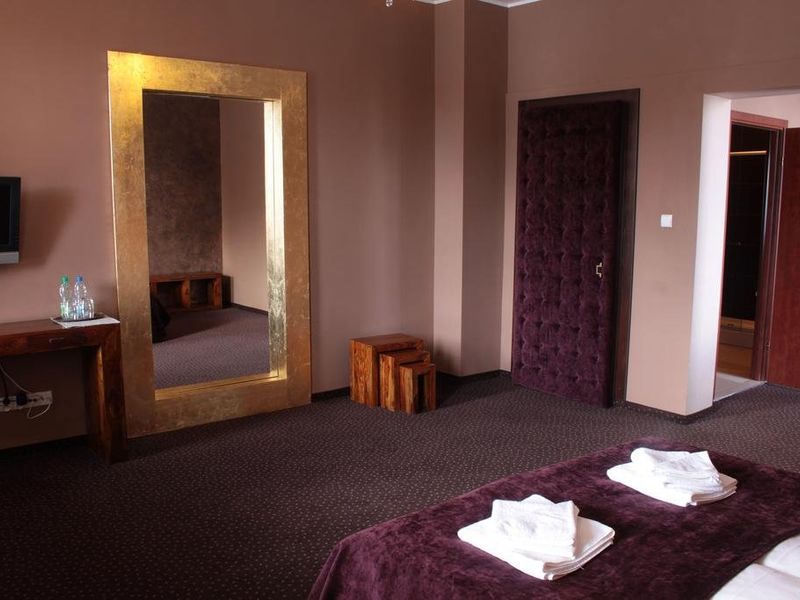 Hotel Photo 9
