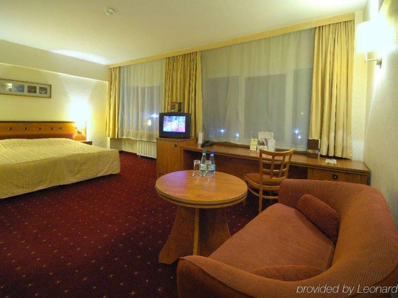 Hotel Photo 6