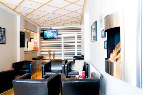 Hotel Photo 5