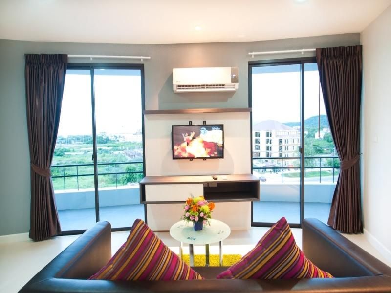 Hotel Photo 12