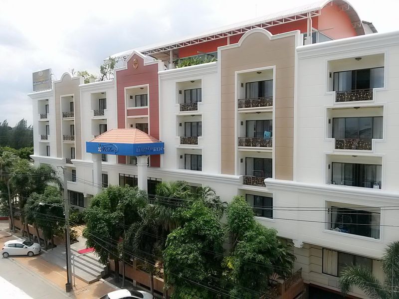 Hotel Photo 1