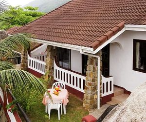 Edens Holiday Villas Port Glaud Seychelles