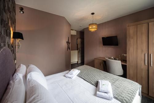 Hotel Photo 10