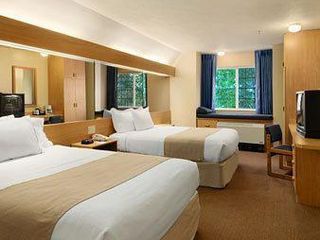 Фото отеля Microtel Inn & Suites Anchorage