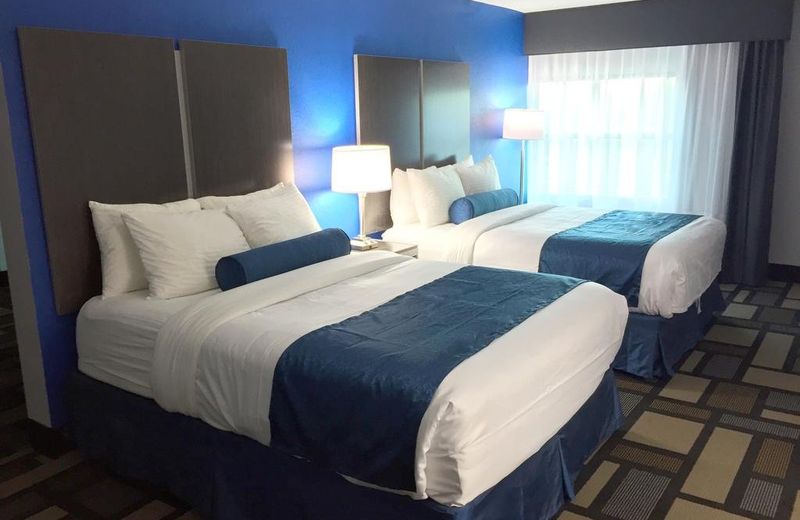 Best Western Plus Birmingham Inn & Suites