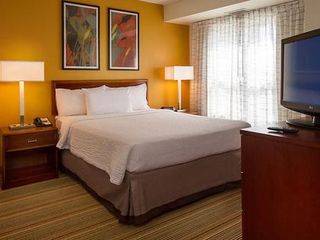 Hotel pic Sonesta ES Suites Charlottesville University