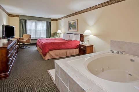 Country Inn & Suites by Radisson, Champaign North, IL