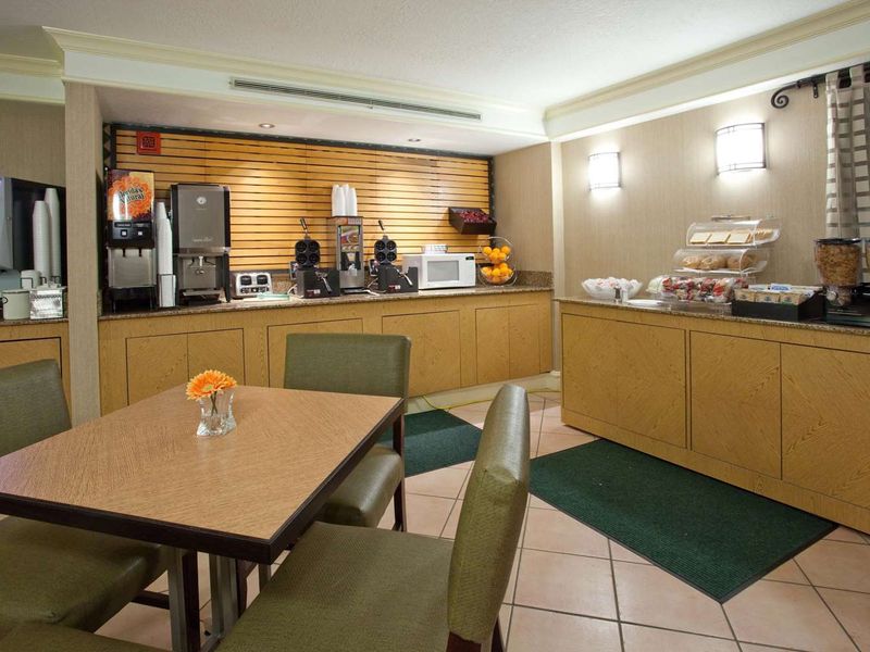 Hotel Photo 15