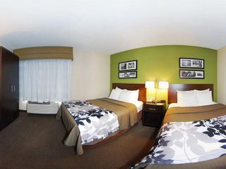 Hotel pic Baymont by Wyndham Fort Collins