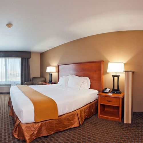 Photo of Holiday Inn Express & Suites Sioux Falls Southwest, an IHG Hotel
