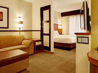 Hotel pic Sonesta Select Fort Wayne