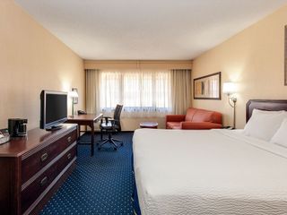 Hotel pic Wyndham Garden Fort Wayne