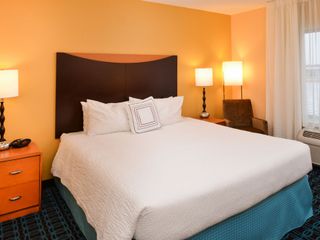 Фото отеля Fairfield Inn and Suites by Marriott Fort Wayne