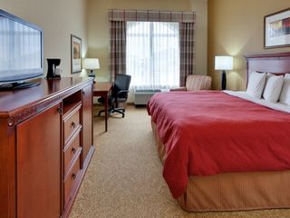 Фото отеля Country Inn & Suites by Radisson, Harrisburg at Union Deposit Road, PA