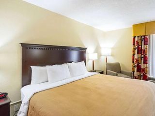 Hotel pic Quality Inn & Suites Hagerstown
