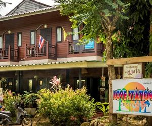 Love Station Hostel Thong Sala Thailand