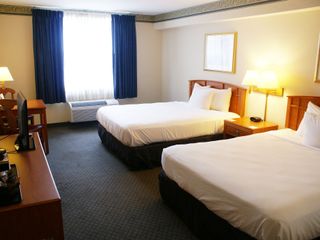 Фото отеля Country Inn & Suites by Radisson, Lansing, MI