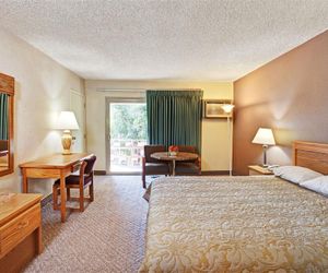 Super 8 by Wyndham Long Beach Long Beach United States