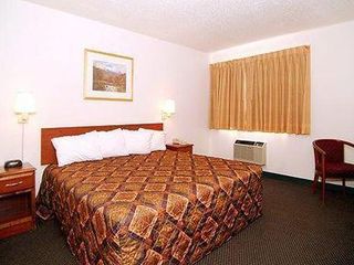 Hotel pic Econo Lodge Black Hills