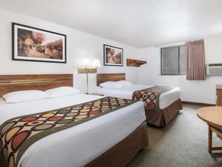 Фото отеля Serena Inn & Suites of Rapid City