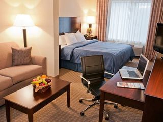 Hotel pic Comfort Suites University Area Notre Dame-South Bend