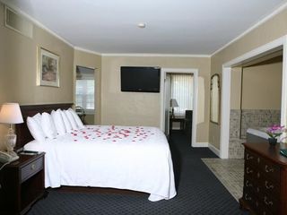 Hotel pic Senate Luxury Suites