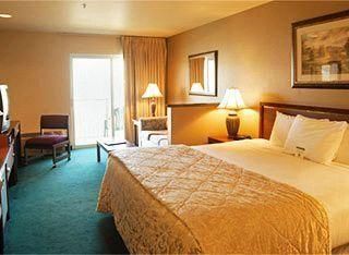 Hotel pic Oxford Suites Yakima