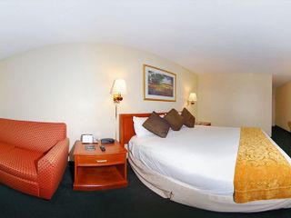 Фото отеля Biloxi Beach Hotel