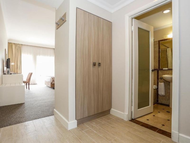 Hotel Photo 13