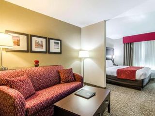 Hotel pic Comfort Suites Bentonville - Rogers