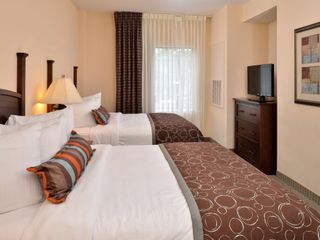 Фото отеля Staybridge Suites Chesapeake-Virginia Beach, an IHG Hotel