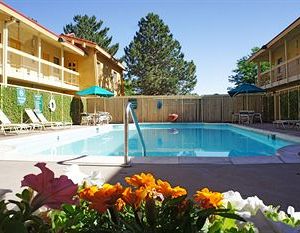 Quality Inn Aurora United States