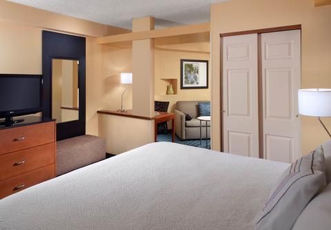 Fairfield Inn & Suites Clarksville