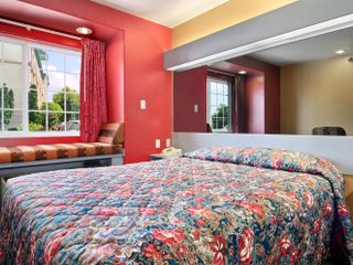 Фото отеля Microtel Inn and Suites Clarksville