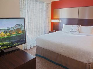 Hotel pic Residence Inn by Marriott Kansas City at The Legends
