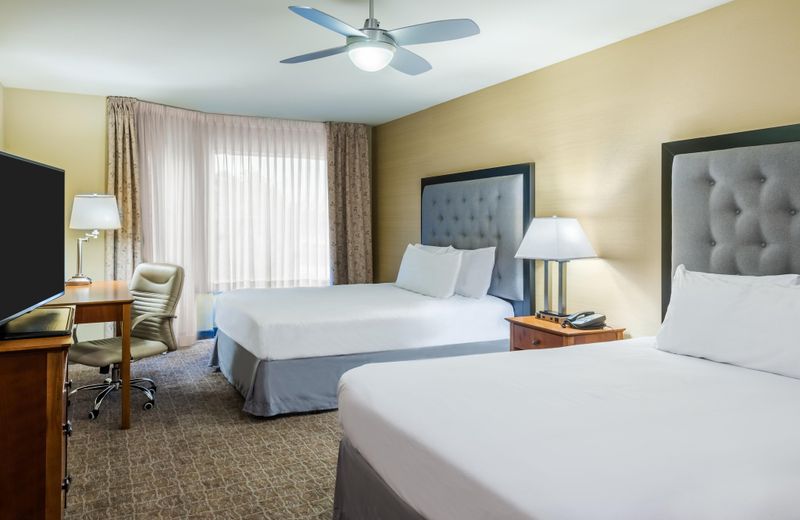 Homewood Suites by Hilton St. Louis Riverport- Airport West