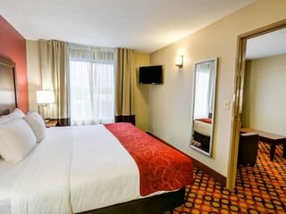 Hotel pic Comfort Suites Concord Mills