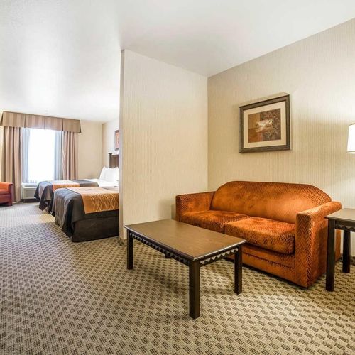 Photo of Comfort Inn & Suites Henderson - Las Vegas
