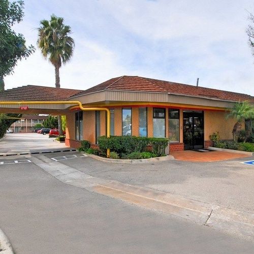 Photo of Super 8 By Wyndham Costa Mesa/Newport Beach Area